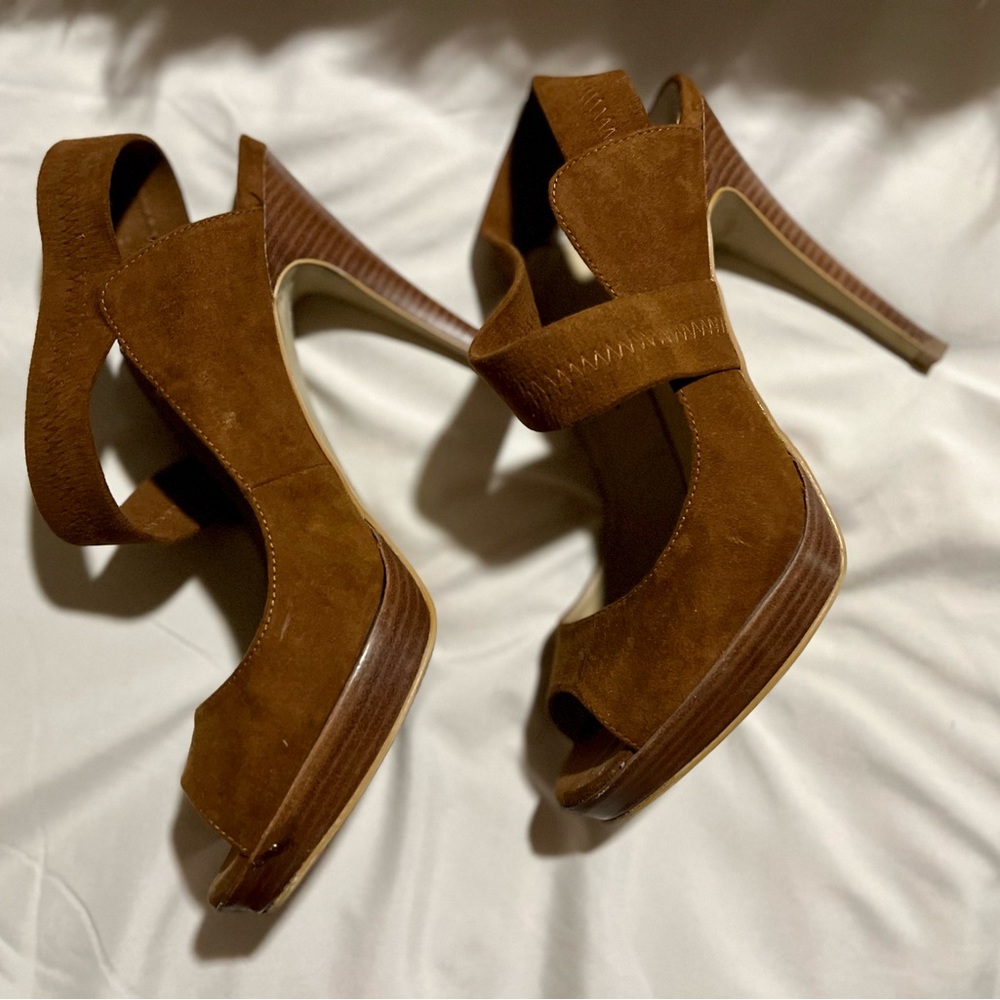 Cognac, suede heels with 4” wooden heel - Picture 4 of 9